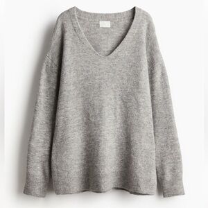 H & M oversized sweater